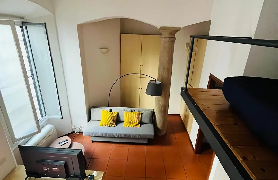 milano center apartment-1